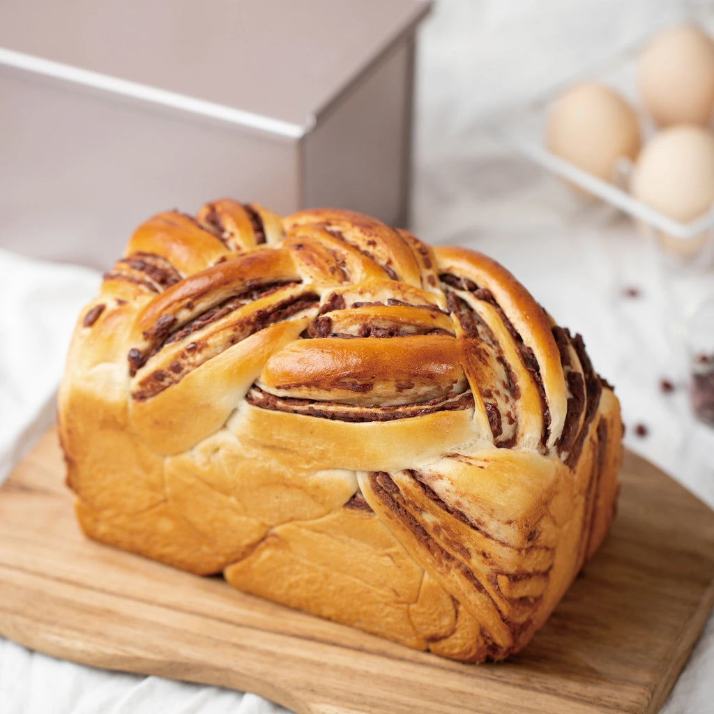 Chefmade 21cm Bread Loaf Pan with Cover 450g- Non- Stick/ Perfect For Baking Cakes/ Bread