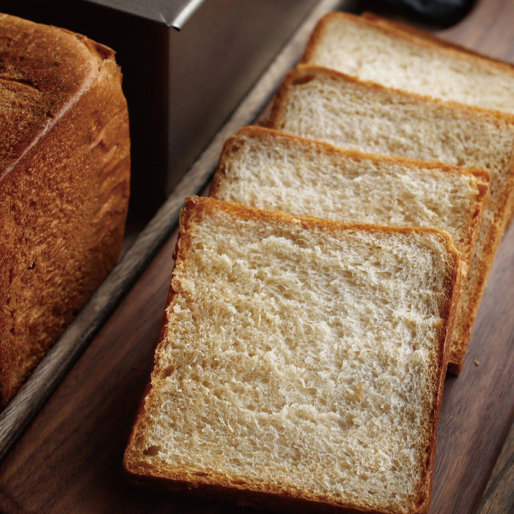 Chefmade 21cm Bread Loaf Pan with Cover 450g- Non- Stick/ Perfect For Baking Cakes/ Bread