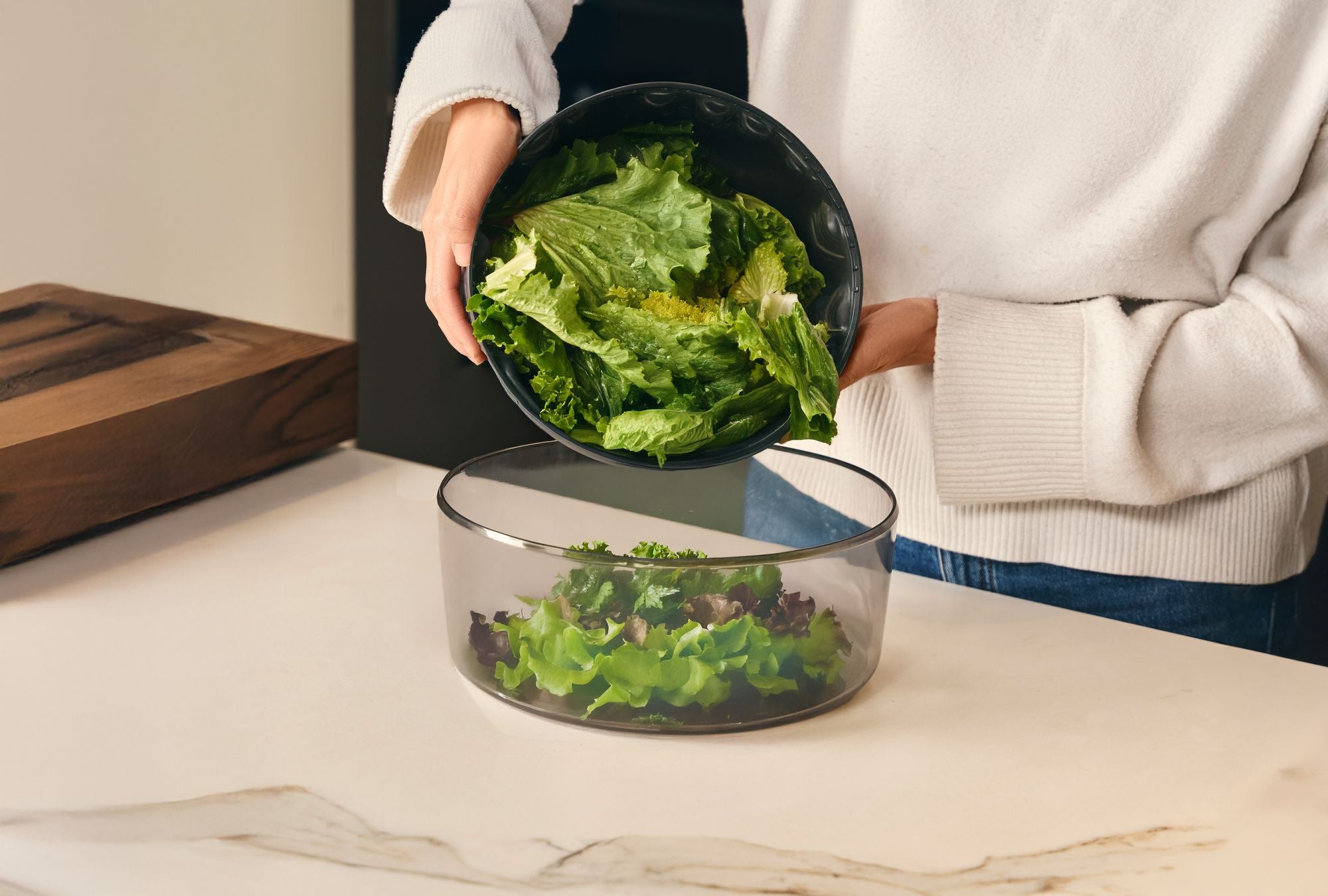 Zyliss Easy Spin Large Salad Spinner With Foldable Handle– Large Capacity/ Retractable Cord