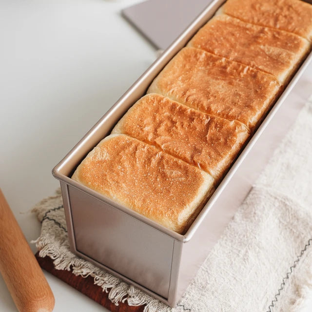 Chefmade 39cm Loaf Pan With Cover 1.2Kg- Quality Results/ Produce Soft Evenly Bread