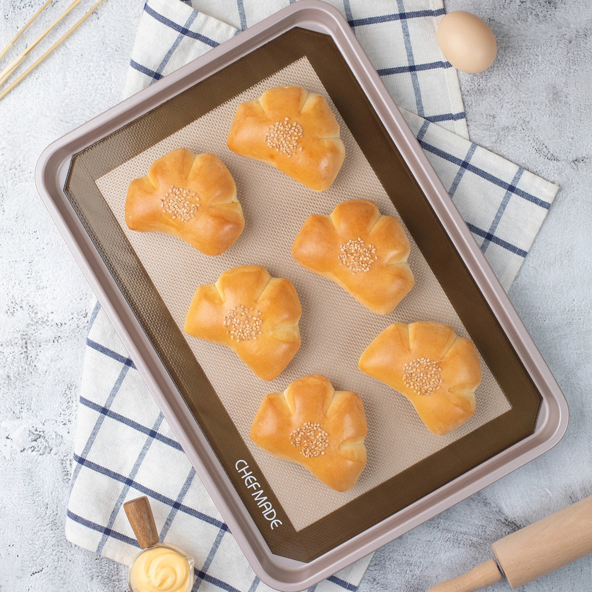 Chefmade 39cm Cookie Sheet/ Bake Tray Bakeware- Non-Stick Perfect For Pastries/ Snacks/ Meals