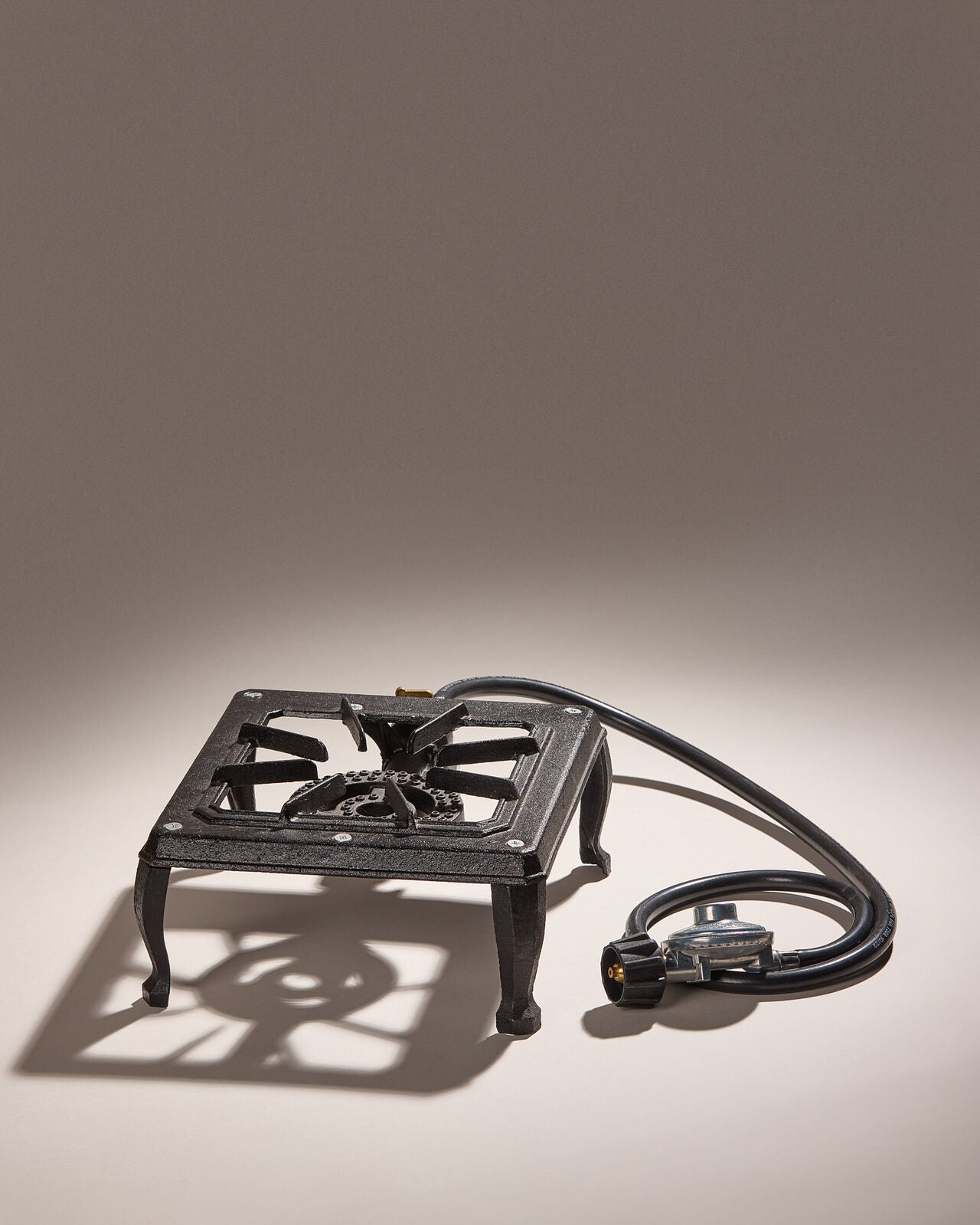 Auscrown Turbo Single Burner Country Cooker With 1.2m Hose- Portable/ Easy To Assemble GB01LP69
